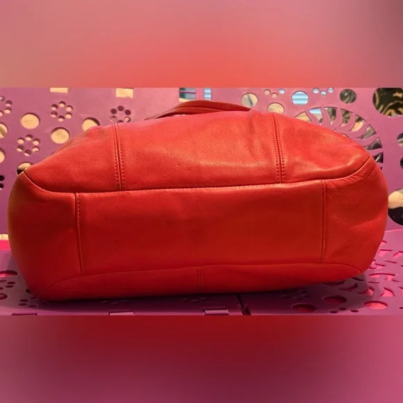 Coach Medium Leather Shoulder Bag. Pink/bright coral - Picture 13 of 16